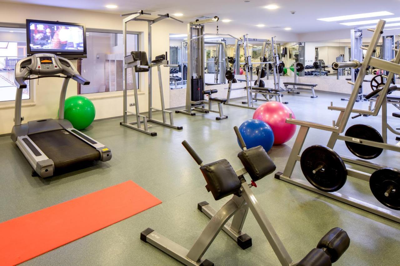 Mirotel Resort And Spa Truskavets Dış mekan fotoğraf A typical gym